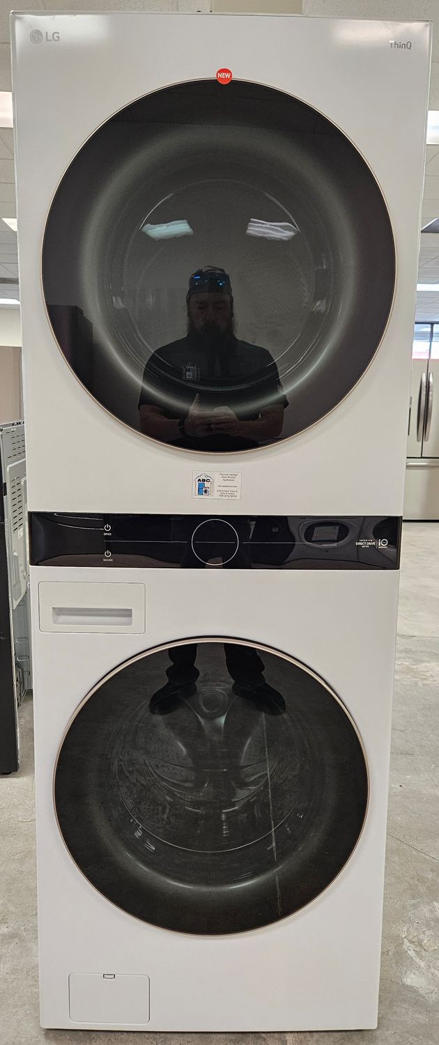 NEW! LG Single Unit Front Load WashTower with Center Control - 4.5cu.ft Washer and 7.4cu.ft Dryer