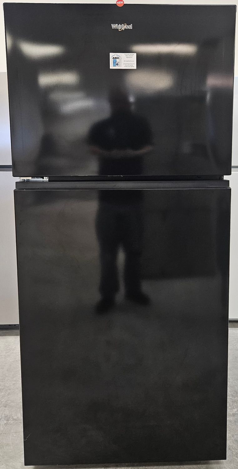 NEW! 19.3cu.ft. Whirlpool Top Freezer Refrigerator in Black