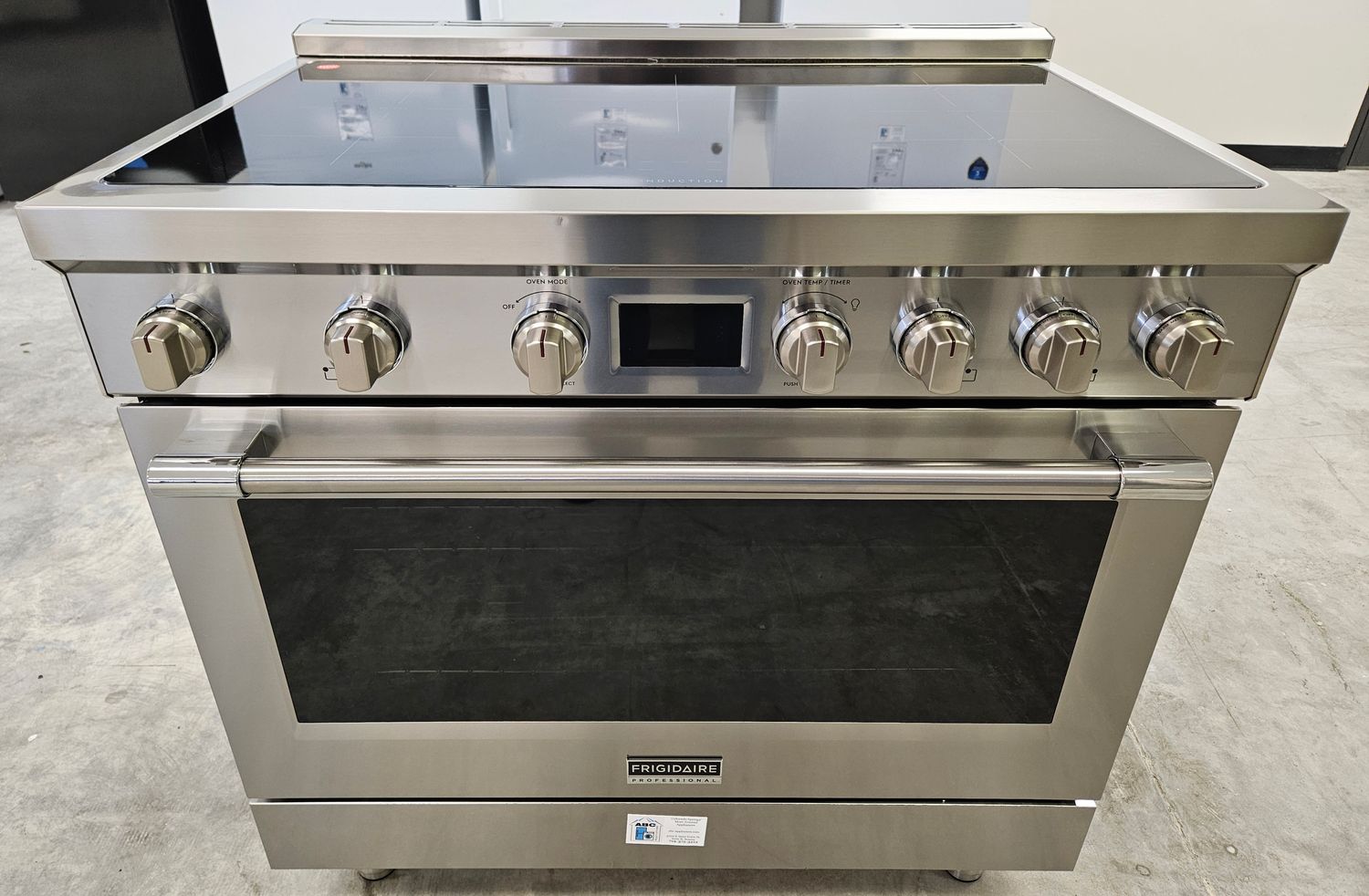 NEW! 36in Frigidaire Professional 5-Burner Induction Range in Stainless Steel