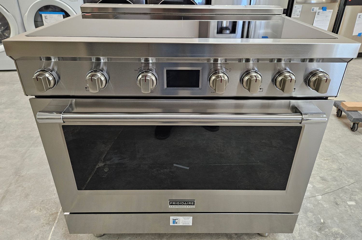 NEW! 36in Frigidaire Professional 5-Burner Induction Range in Stainless Steel