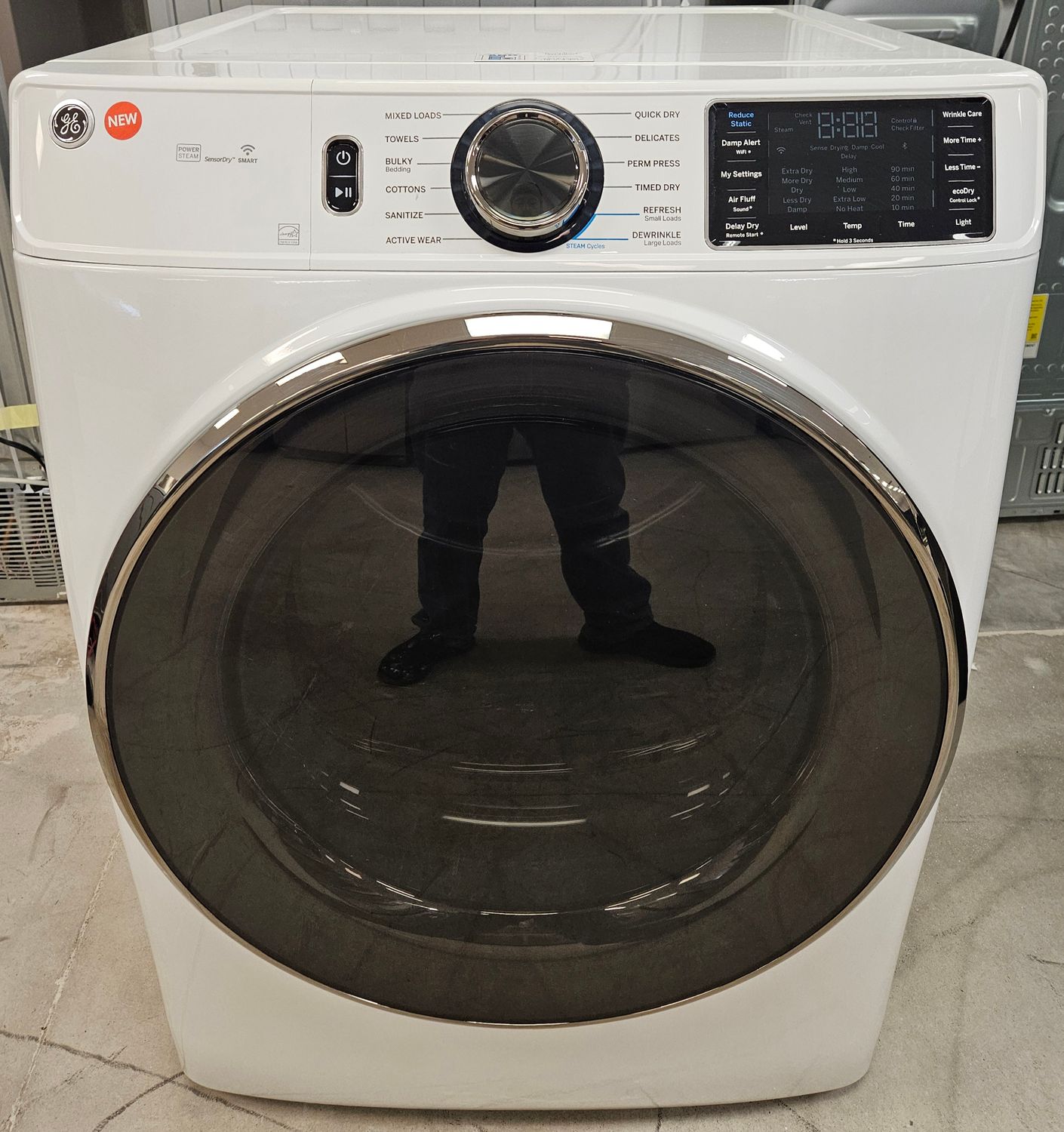 NEW! GE Heavy Duty Large Capacity Gas (7.8cu.ft.)