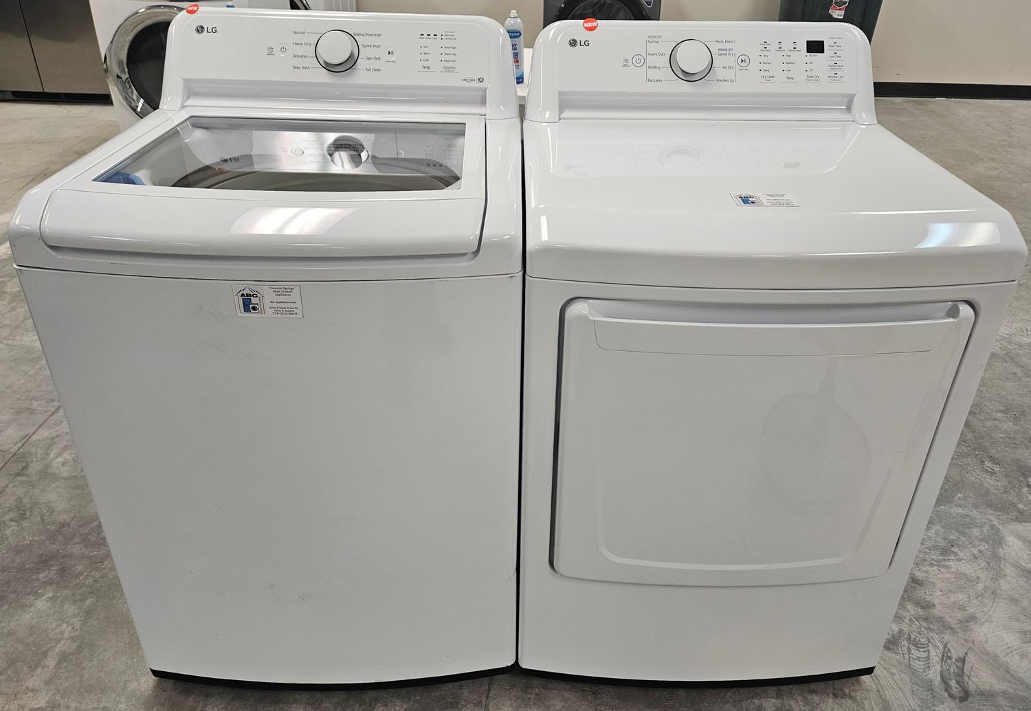 NEW! LG Top Load Washer (4.3cu.ft.) &amp; Large Capacity Electric Dryer (7.3cu.ft.)