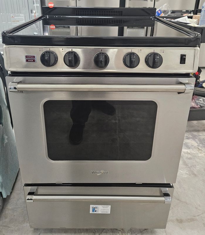 NEW! 24in Whirlpool 4-Burner Glass-top Electric Range in Stainless Steel