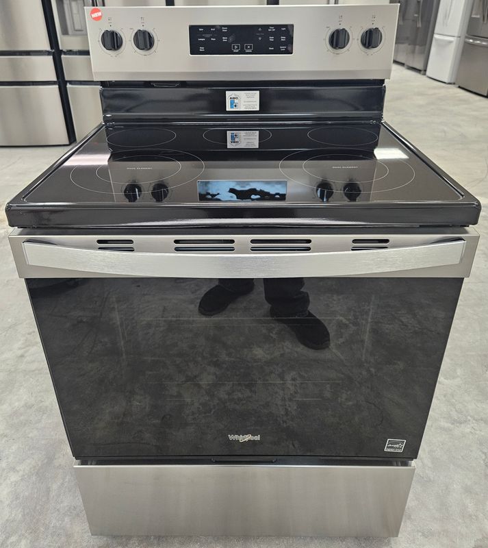 NEW! 30in Whirlpool Glass-Top 5-Burner Electric Range in Stainless Steel