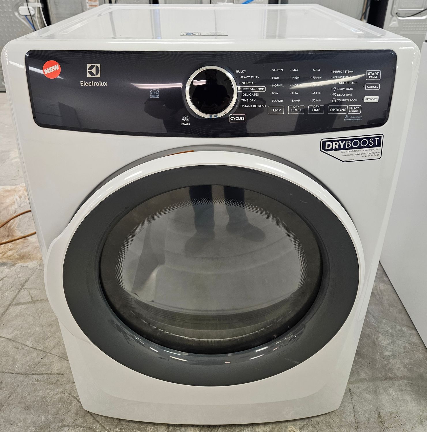 NEW! Electrolux Heavy Duty Large Capacity Gas Dryer (8.0cu.ft.)