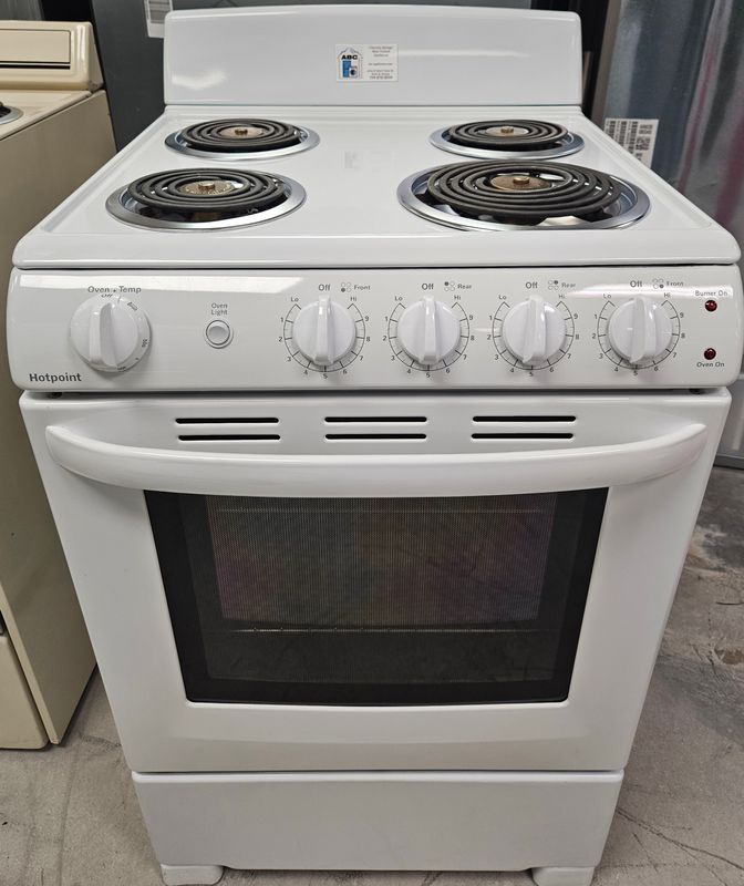 USED 24in Hotpoint 4-Burner Coil-Top Range in White