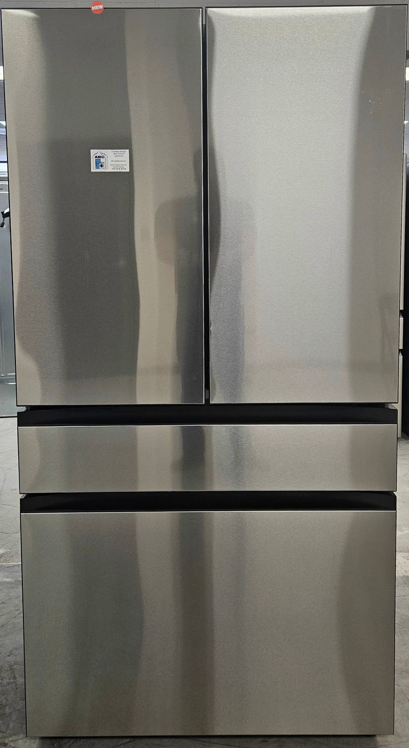 NEW! 23cu.ft. Samsung Bespoke 4-Door French-Door Counter-Depth Refrigerator in Stainless Steel