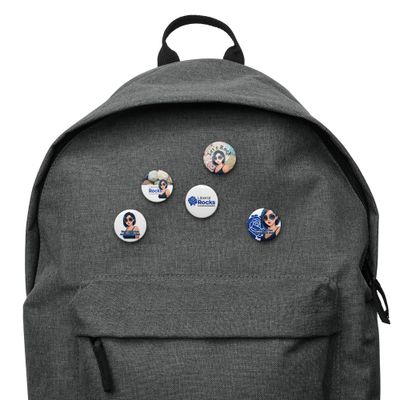 Set of pin buttons Liberal Rocks focused