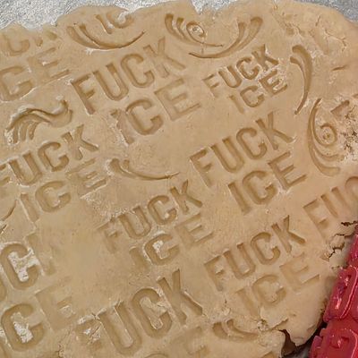 F Ice Stamp Roller