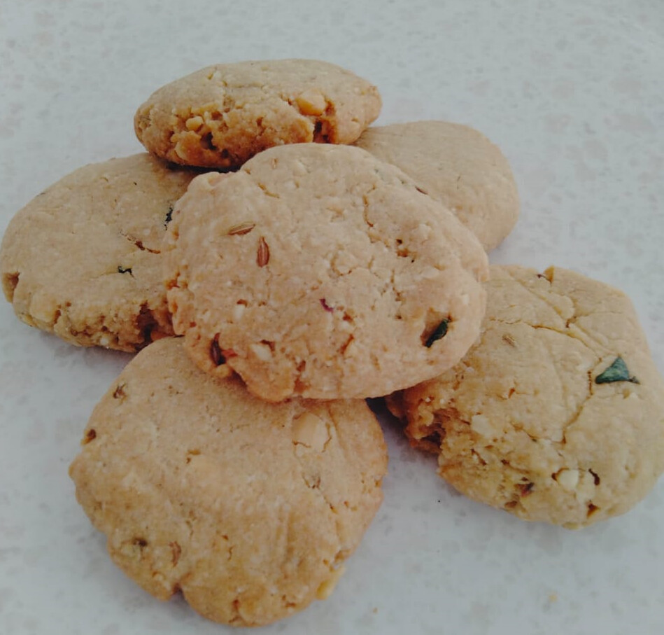 Wheat Masala Cookies