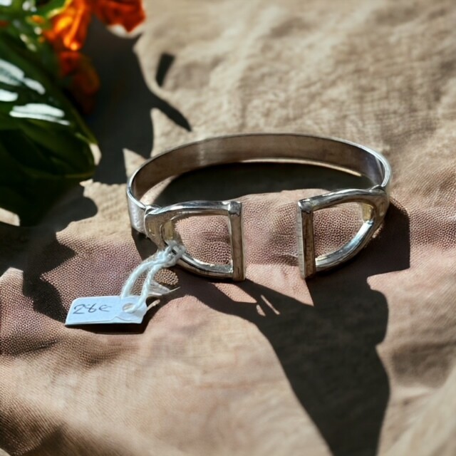 bracelet jonc étrier