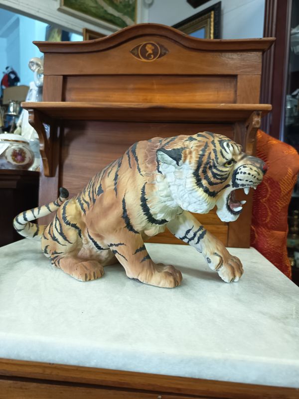 Tigre porcelana C. Martinu