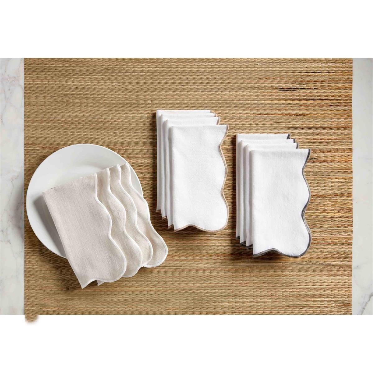 White Scalloped Napkin Set