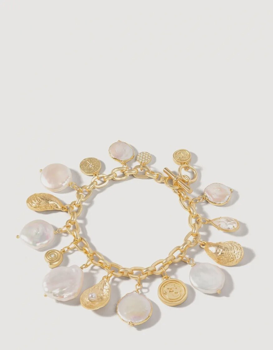 PEARL CHARM TOGGLE BRACELET