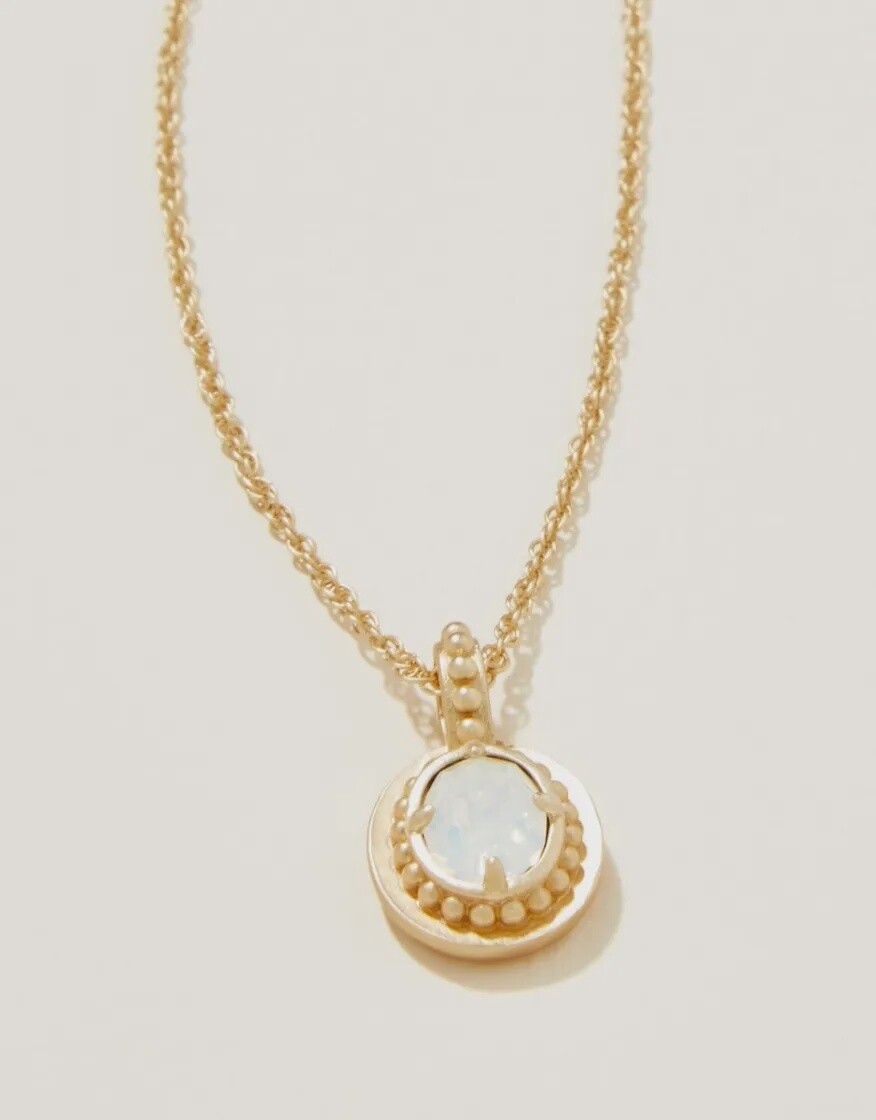 Cristal Oval Necklace 17&quot; White Opal