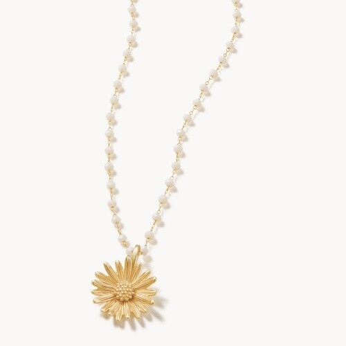 Daisy Beaded Necklace 16&quot; White