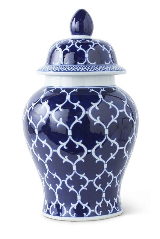Blue &amp; White Quatrefoil Lidded Ceramic Ginger Jar