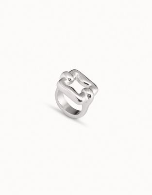 Uno de 50 Femme Fatale silver-plated ring with squared link design shown on white background