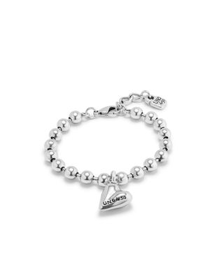 Uno de 50 Cupido Beloved Collection heart leather bracelet displayed against a neutral studio background