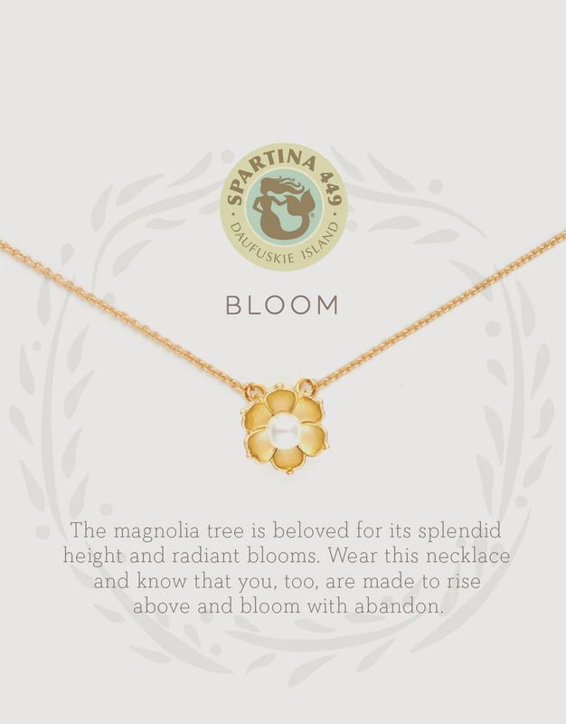 Sea La Vie Necklace Bloom/Magnolia Flower