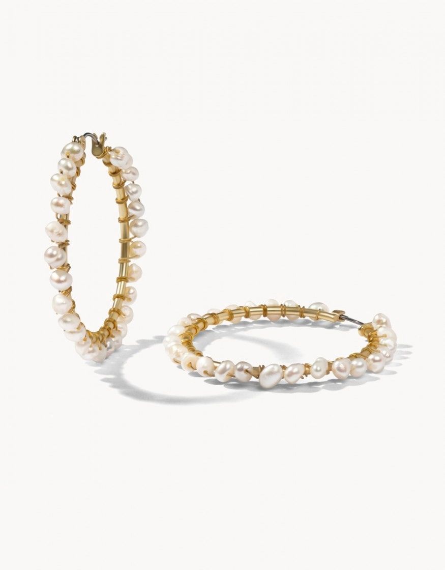 Ann Pearl Gold Hoop Earrings