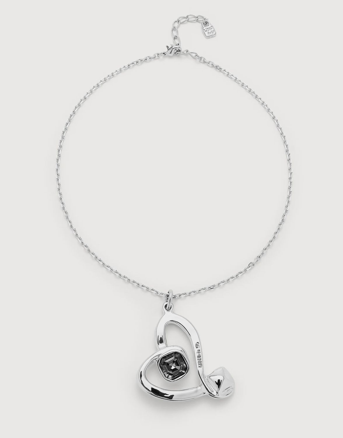 Ser Expresiva Transparent Crystal Heart Necklace