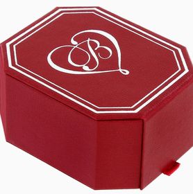 Twinkle Mini Post Earrings Gift Box