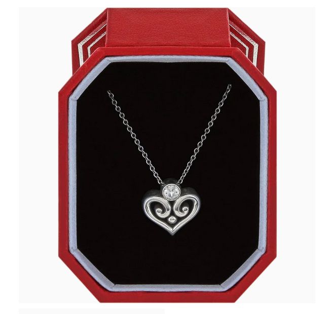 Alcazar Heart Necklace Gift Box