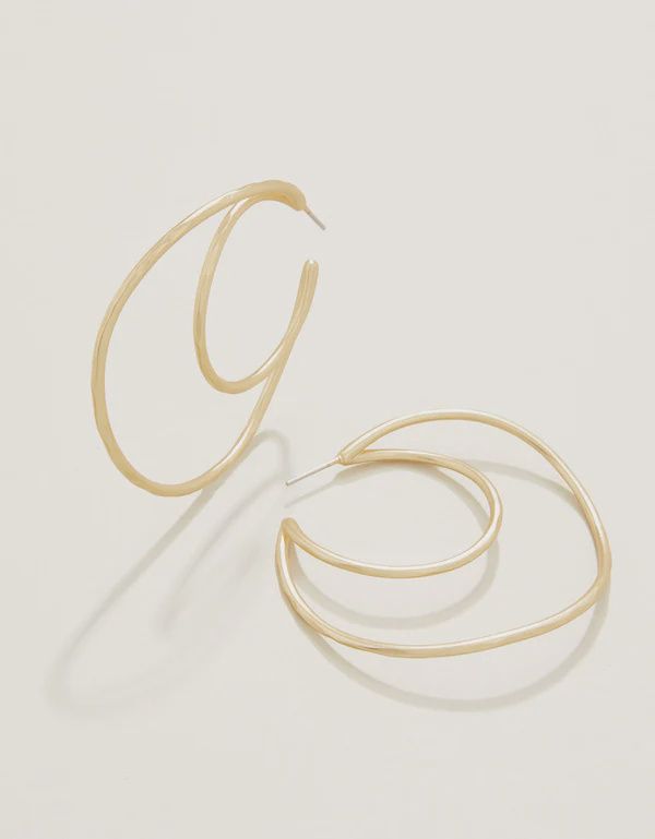 Winding Oak Hoop Earrings Gold