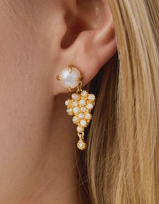 Oh Barnacles! Earrings White Opal