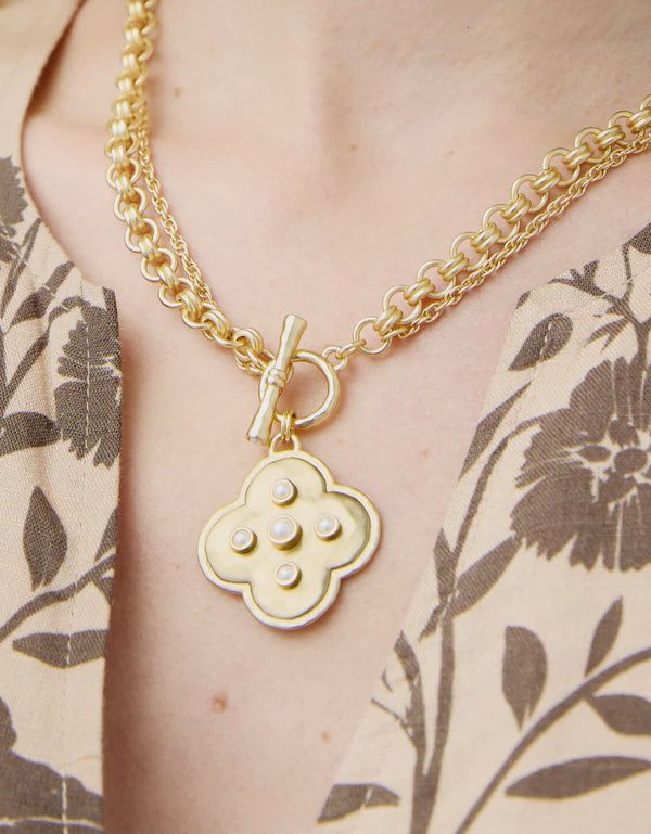 Estate Toggle Necklace 18" Pearl