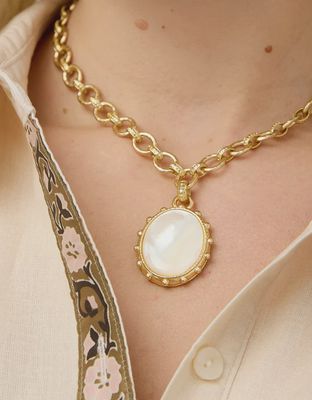Mercer House Necklace 18" Mother-of-Pearl