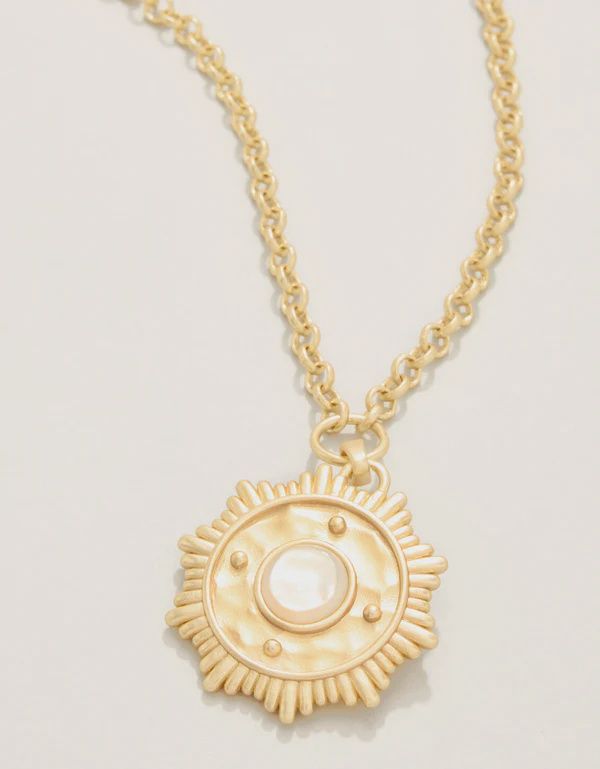 Centered Medallion Necklace 20" Mother-of-Pearl