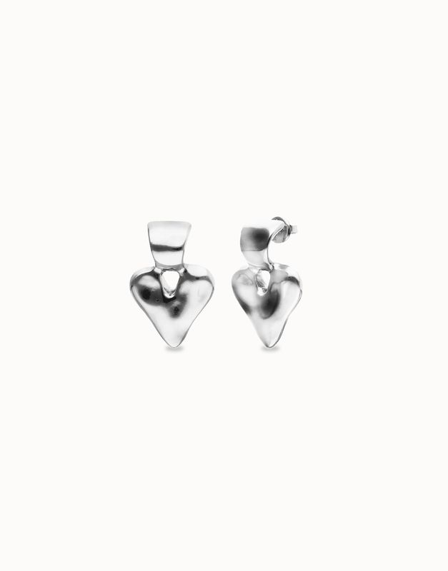 Beat Small Heart Stud Earrings