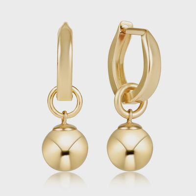 Huggie Gold 0.5" Hoop - Classic Gold 8mm Charm