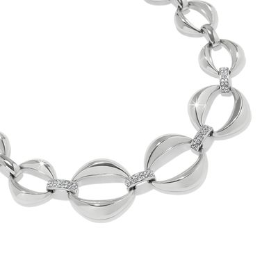 Meridian Classic Cresent Link Necklace