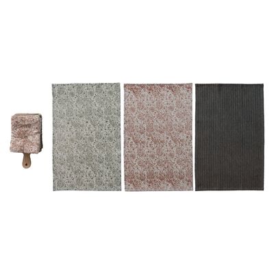 Tea Towels &amp; Mango Wood Cheese/Serving Board