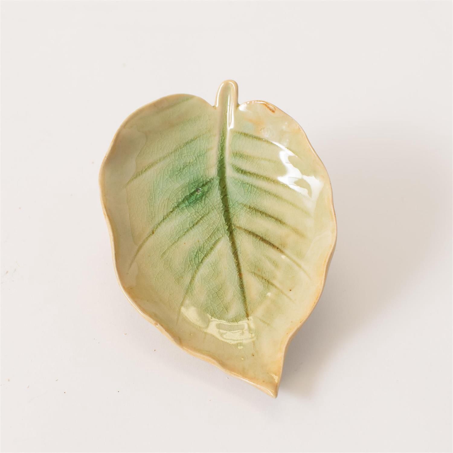 Audrey's Home and Gift Green Philodendron Leaf Decorative Tray