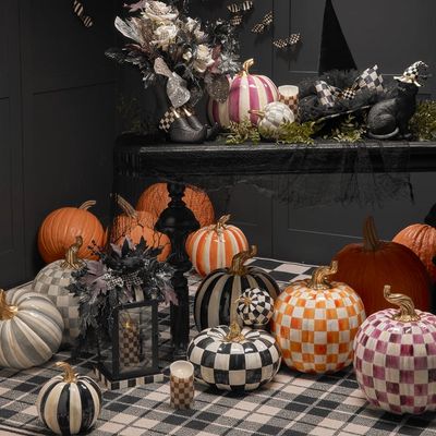 Courtly Stripe Glossy Small Pumpkin