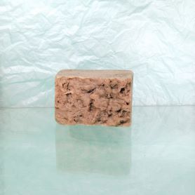 Brennnessel-/
Rosmarinseife Brennnessel-/
Rosmarinseife