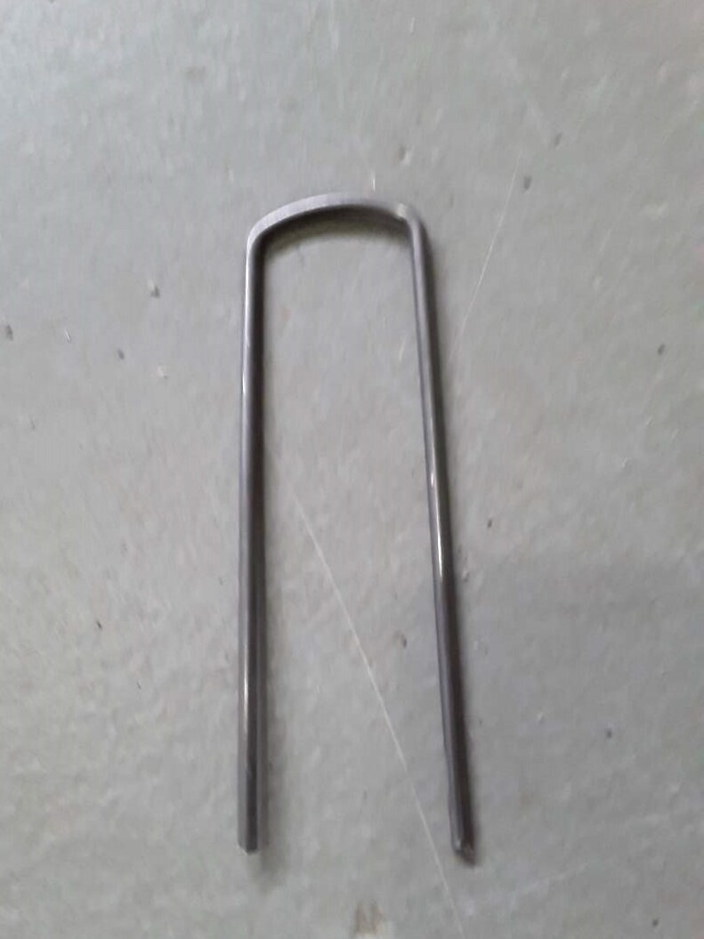 Garden Staples 4&quot;