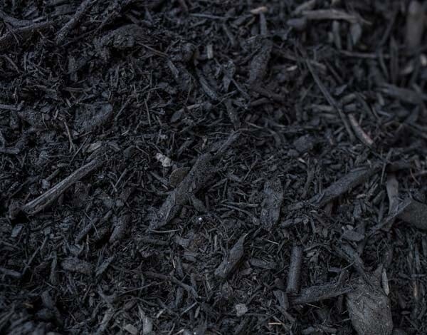 Black Mulch (1 Yard)