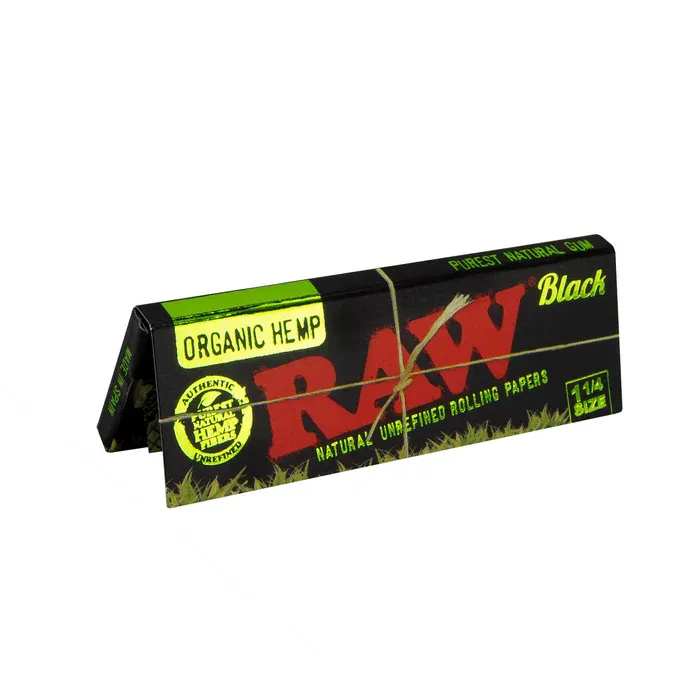 Raw Black Organic 1 1/4&quot; Papers