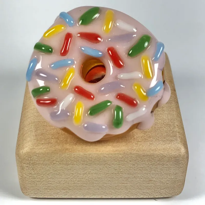 Jam Bear Glass Donut Spinner Cap