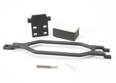 5827X HOLD DOWN BATT SLASH 2WD