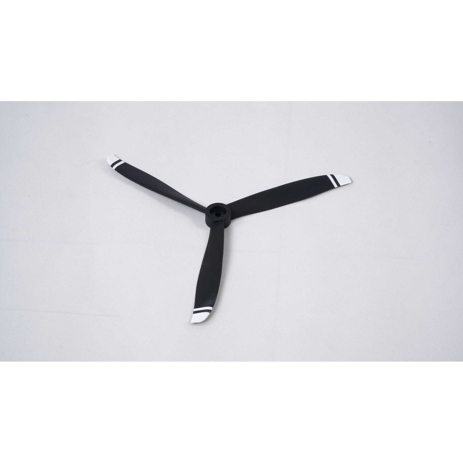 E-flite 3-Bladed Propeller, 11x6: RV-7 Sport 1.1m EP