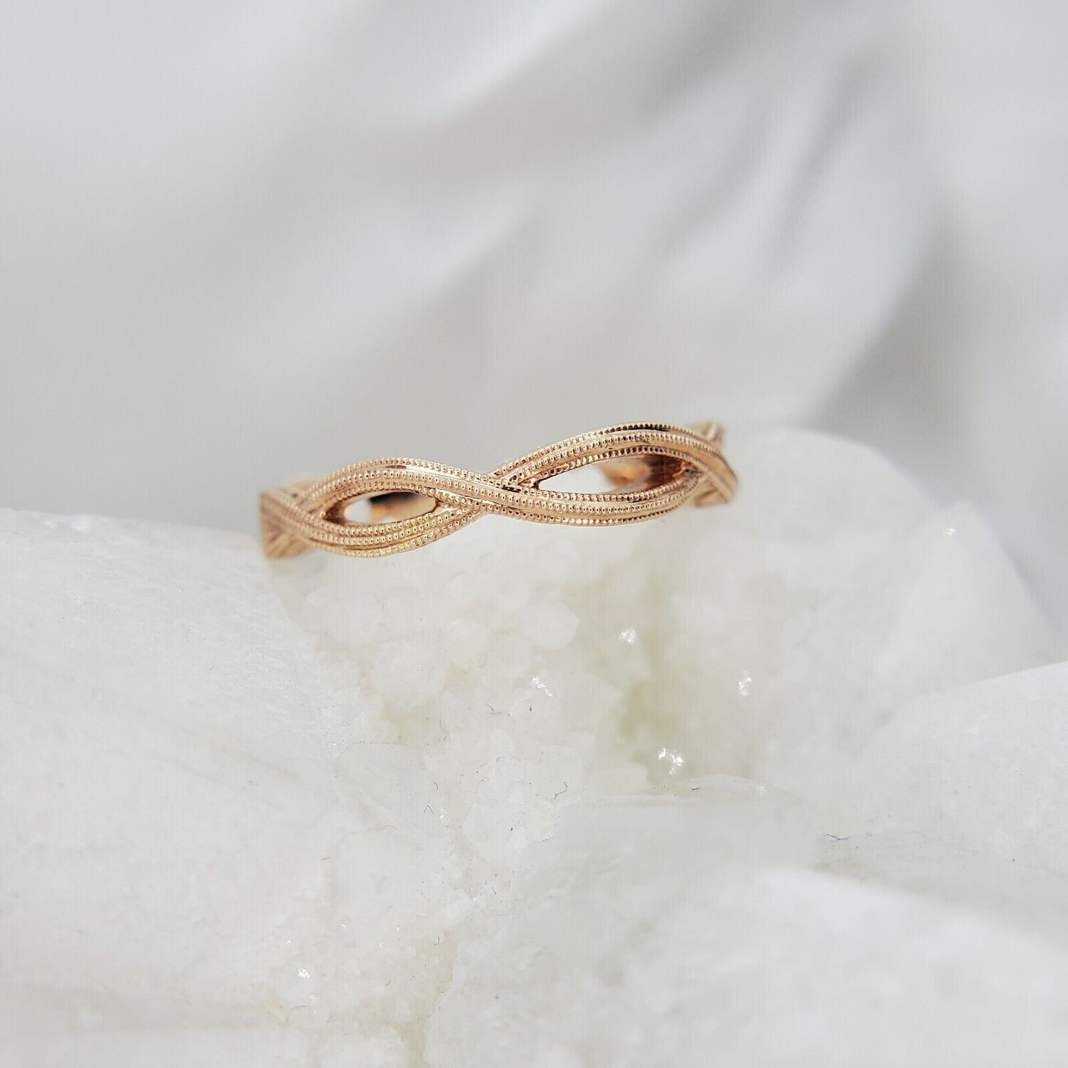 14k Rose Gold Twisted Band