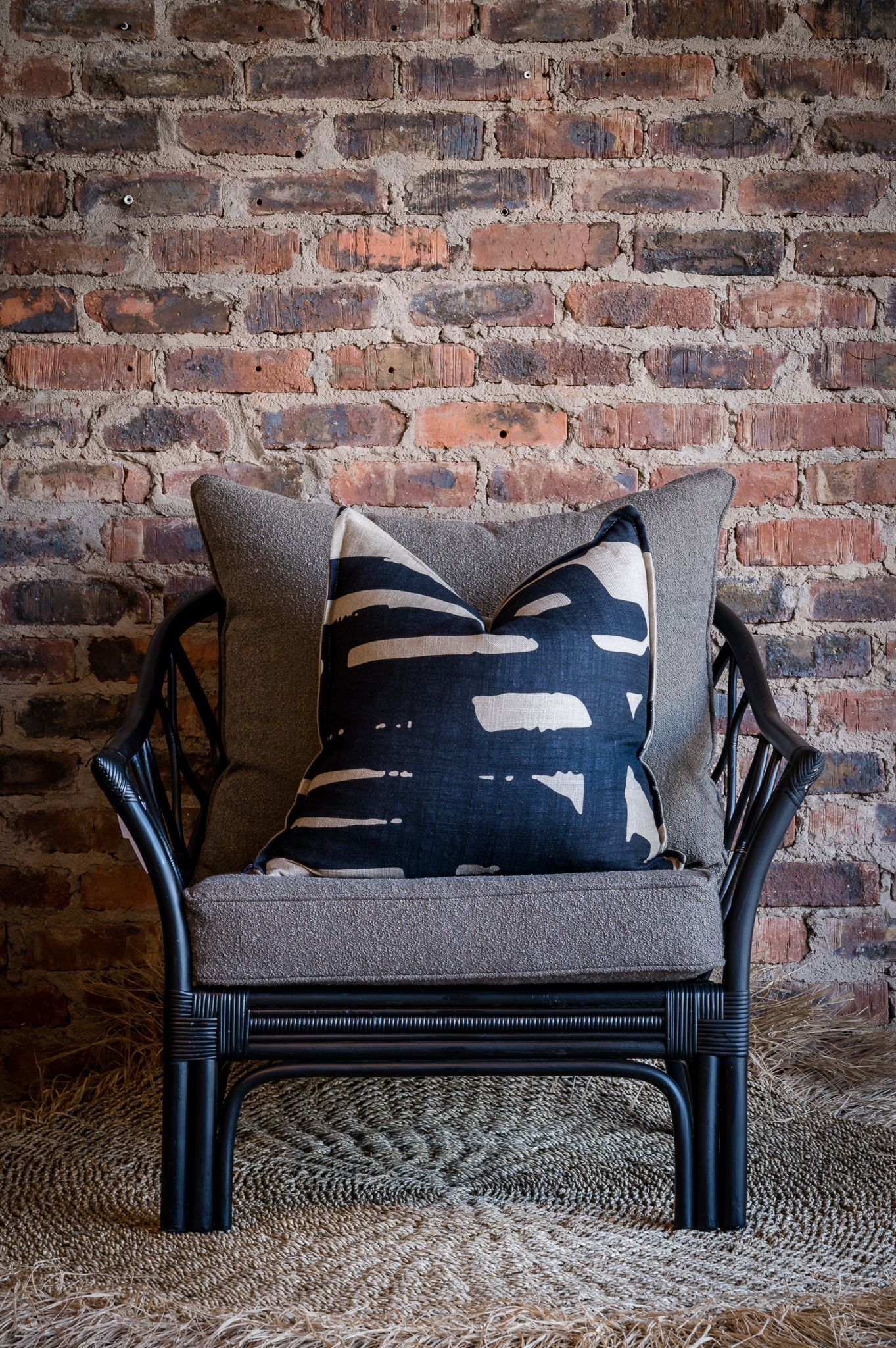 Throw & Scatter Cushion - Mod Script