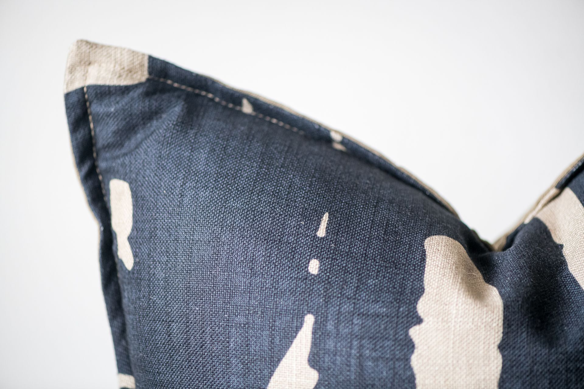 Throw & Scatter Cushion - Dr Jekyll and Mr Hyde  Combo