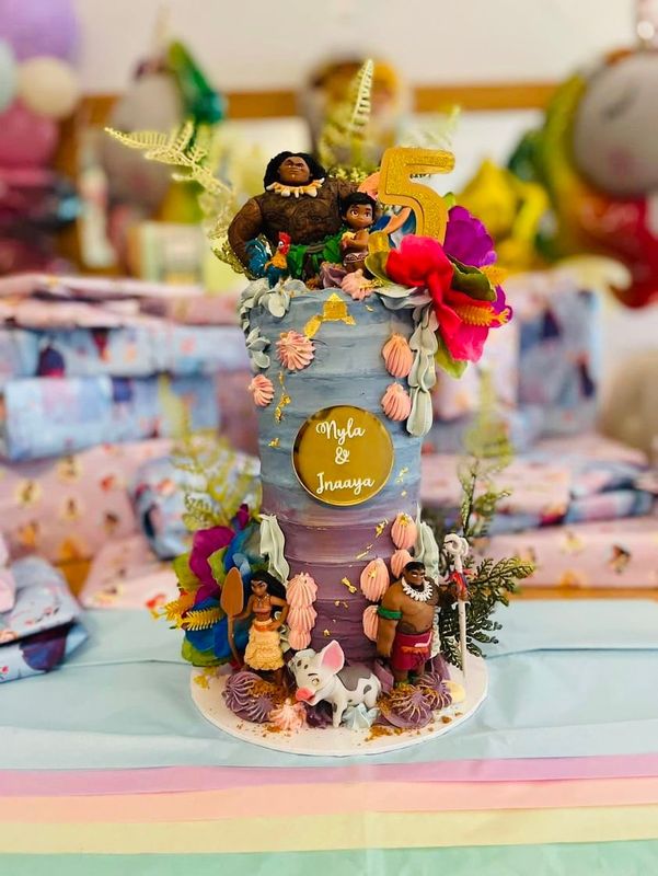 Moana Cake